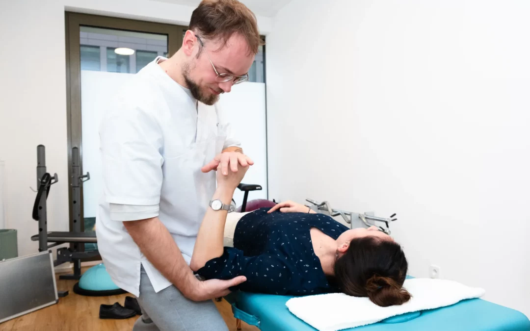 Kinésithérapeute à Belval : pourquoi consulter un kinésithérapeute après une blessure sportive ?